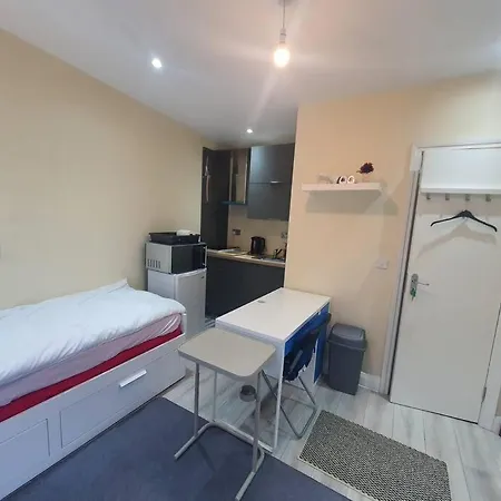 Private Ensuite With Kitchenette Lejlighed