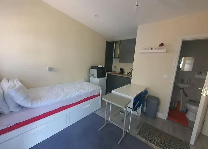 Private Ensuite With Kitchenette